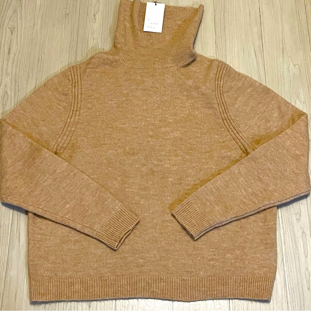 NWT A New Day Woman’s Turtleneck Sweater Size M Color - Camel